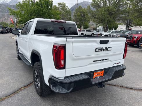 Used 2024 GMC Sierra 1500 AT4X AWD/4WD image 11
