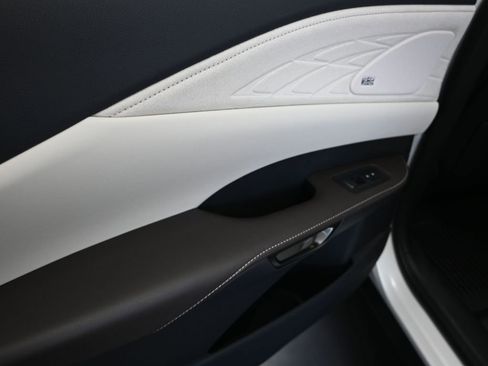 New 2026 Lexus RX 350 AWD image 16