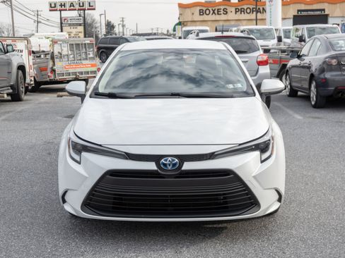 Used 2024 Toyota Corolla LE image 5