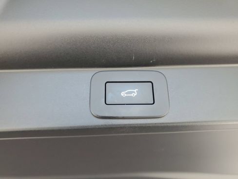 Used 2025 Land Rover Range Rover Autobiography AWD/4WD image 34