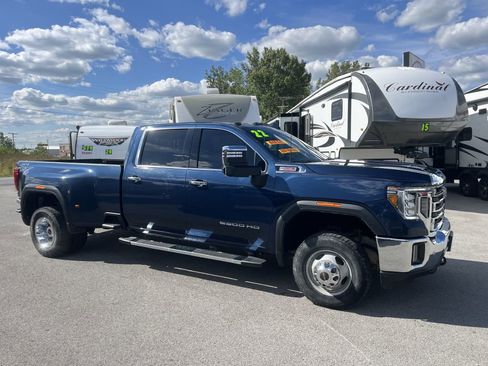 Used 2022 GMC Sierra 3500 SLT w/ SLT Premium Package image 1