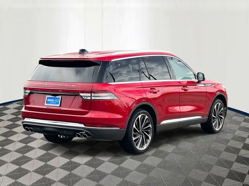 Used 2025 Lincoln Aviator Reserve w/ Equipment Group 201A AWD/4WD image 5