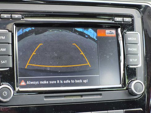 Used 2015 Volkswagen Passat TDI SE FWD image 35