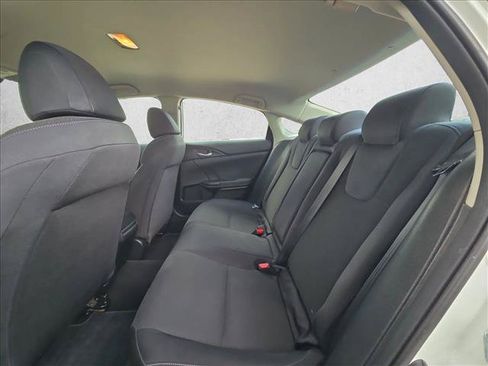 Used 2021 Honda Insight EX image 17