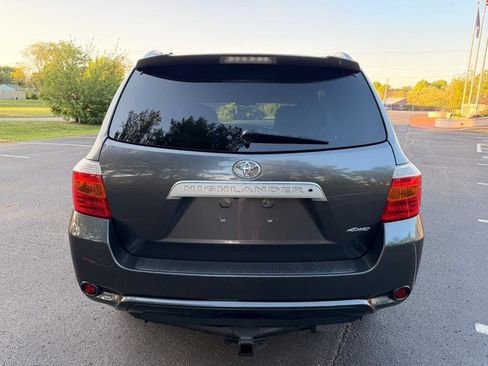Used 2010 Toyota Highlander Limited image 6