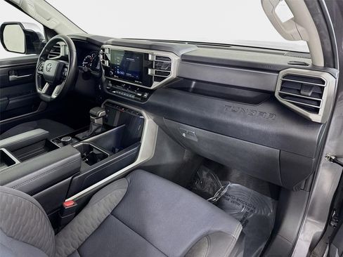 Used 2022 Toyota Tundra SR5 w/ Convenience Package RWD image 26