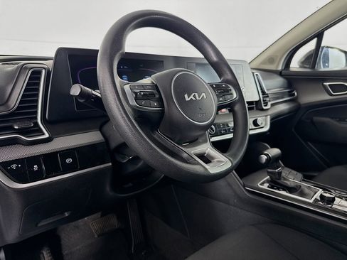 Used 2023 Kia Sportage LX image 21