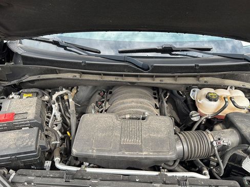 Used 2024 GMC Yukon XL SLT AWD/4WD image 25