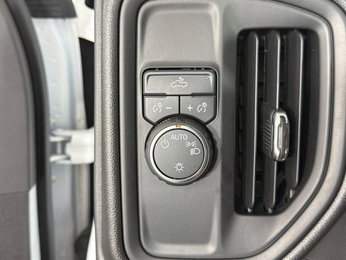 Used 2025 Chevrolet Silverado 1500 W/T RWD image 15