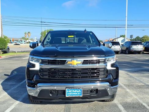 Used 2026 Chevrolet Silverado 1500 LT w/ Safety Package RWD image 14