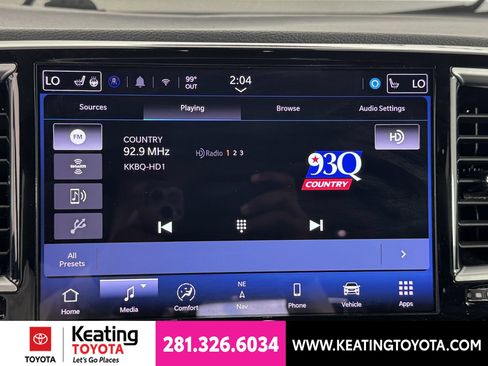 Used 2025 Chrysler Pacifica Limited FWD image 23