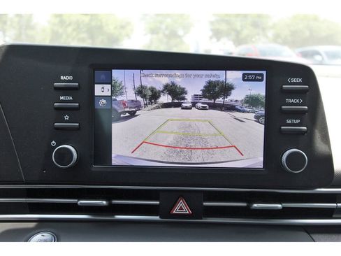 Certified 2025 Hyundai Elantra Sport FWD image 26