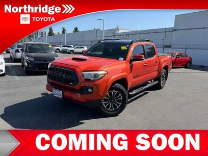 Used 2017 Toyota Tacoma TRD Sport w/ Tow Package
