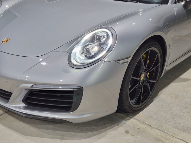 Used 2018 Porsche 911 Carrera RWD image 10