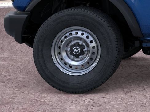 New 2025 Ford Bronco 4-Door AWD/4WD image 22