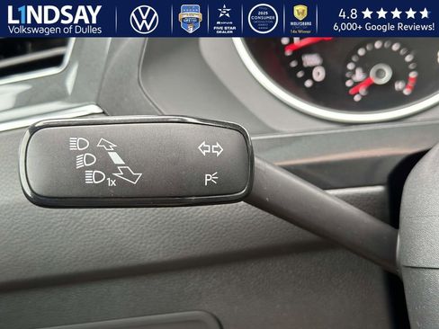 Used 2020 Volkswagen Tiguan SE R-Line w/ 3rd Row Seat Package image 23