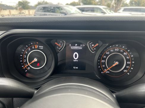 New 2026 Jeep Gladiator Sport AWD/4WD image 18