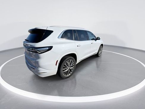 New 2026 Buick Enclave Avenir w/ Super Cruise Package FWD image 8