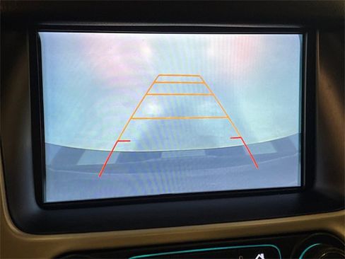 Used 2017 GMC Yukon SLT w/ Open Road Package image 27