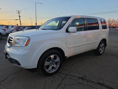 Used 2015 Honda Pilot EX image 2