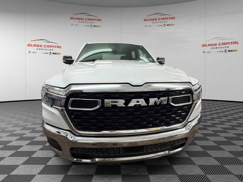 Used 2025 RAM 1500 Big Horn AWD/4WD image 2