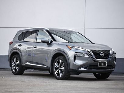 Used 2023 Nissan Rogue SL w/ SL Premium Package