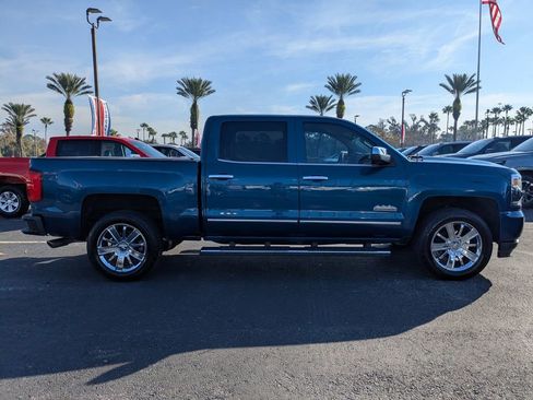 Used 2018 Chevrolet Silverado 1500 High Country image 3