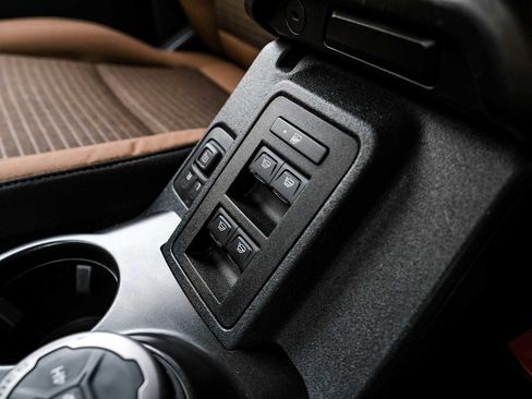 Used 2022 Ford Bronco Outer Banks AWD/4WD image 28