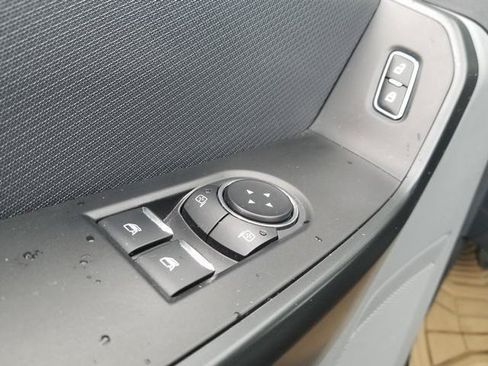 Used 2025 Ford F150 XL RWD image 16