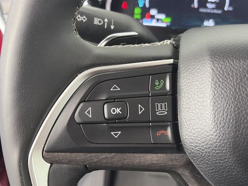 Used 2023 Jeep Grand Cherokee 4WD 4xe w/ Luxury Tech Group II image 45