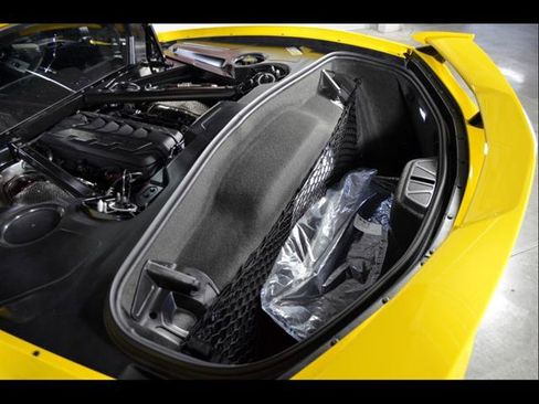 New 2026 Chevrolet Corvette Stingray Premium Cpe w/ Z51 Performance Package RWD image 16