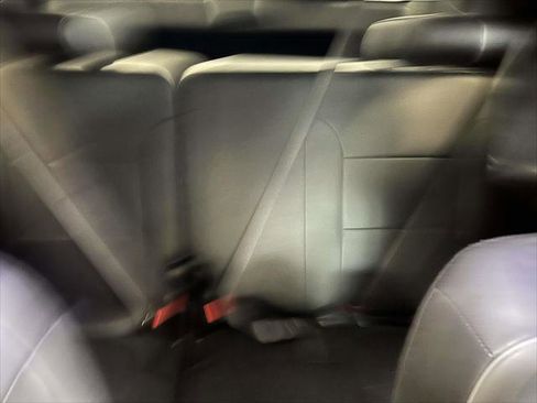 Used 2021 Chevrolet Traverse High Country image 12