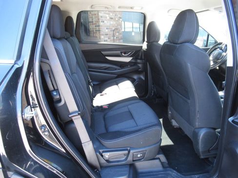 Used 2019 Subaru Ascent Premium image 6
