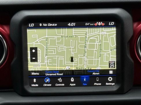 Used 2023 Jeep Wrangler Rubicon w/ LED Lighting Group image 18