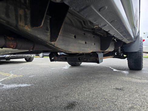 Used 2018 GMC Sierra 2500 SLT w/ All Terrain HD Package image 18