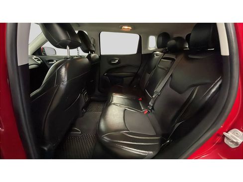 Used 2018 Jeep Compass Latitude w/ Popular Equipment Group AWD/4WD image 15