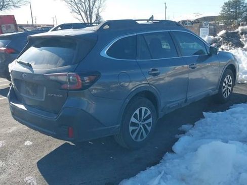 Used 2021 Subaru Outback Premium image 4