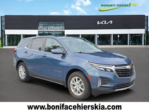 Used 2024 Chevrolet Equinox LT FWD image 1