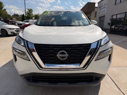 Used 2023 Nissan Rogue SV FWD image 19