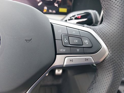 New 2026 Volkswagen Tiguan SE R-Line image 15