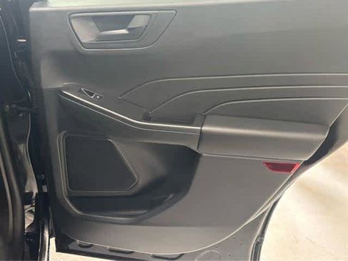 New 2025 Ford Escape Active w/ Cold Weather Package image 29