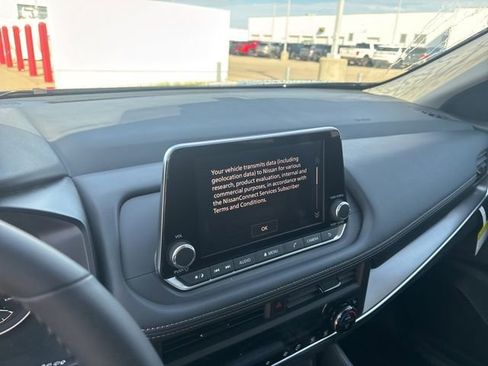 New 2026 Nissan Rogue SV FWD image 7