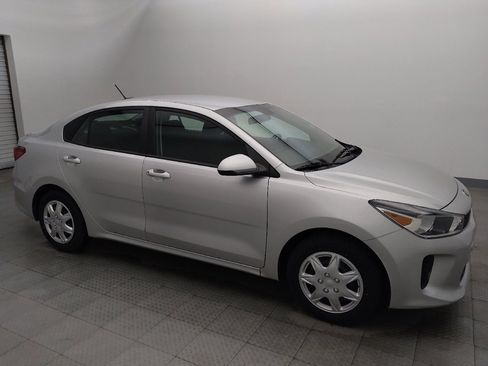 Used 2019 Kia Rio LX image 11