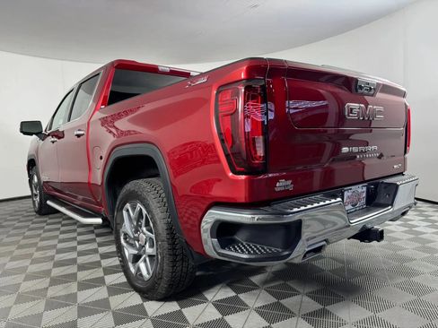 Used 2024 GMC Sierra 1500 SLT w/ X31 Off-Road Package AWD/4WD image 26