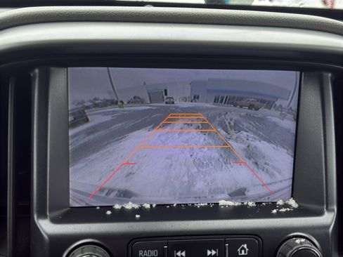 Used 2015 Chevrolet Colorado LT w/ Luxury Package image 19