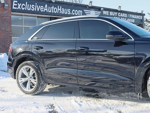 Used 2019 Audi Q8 Premium Plus w/ Premium Plus image 5
