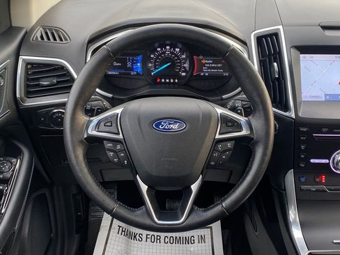 Used 2019 Ford Edge Titanium w/ Equipment Group 301A image 22