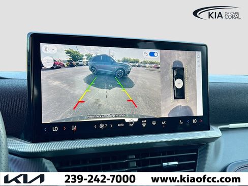 Used 2025 Ford Explorer ST-Line w/ Premium Package RWD image 33