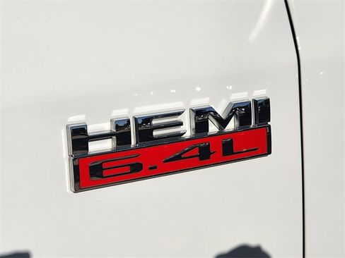 Used 2022 RAM 2500 Laramie image 13