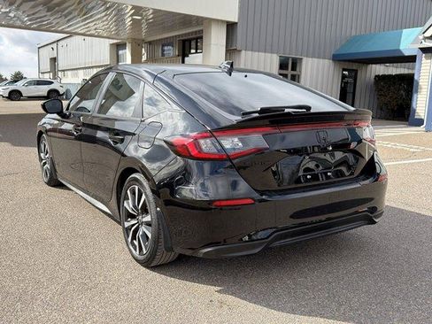 Used 2024 Honda Civic EX-L image 6
